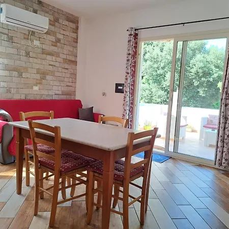 Domus De Sole Apartman Cala Gonone